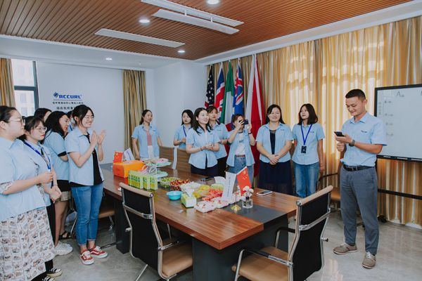 Hoạt động ngoài trờ